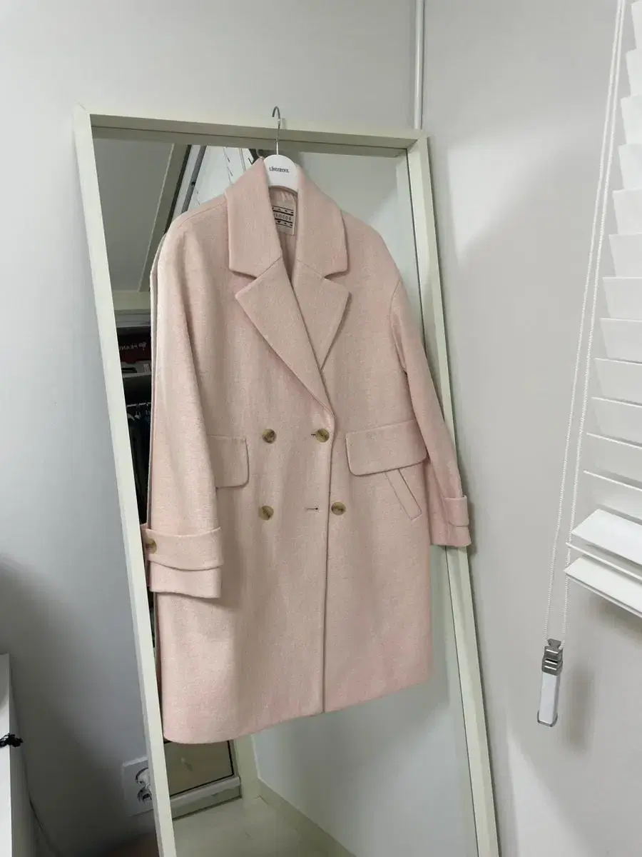 Collncos pink coat